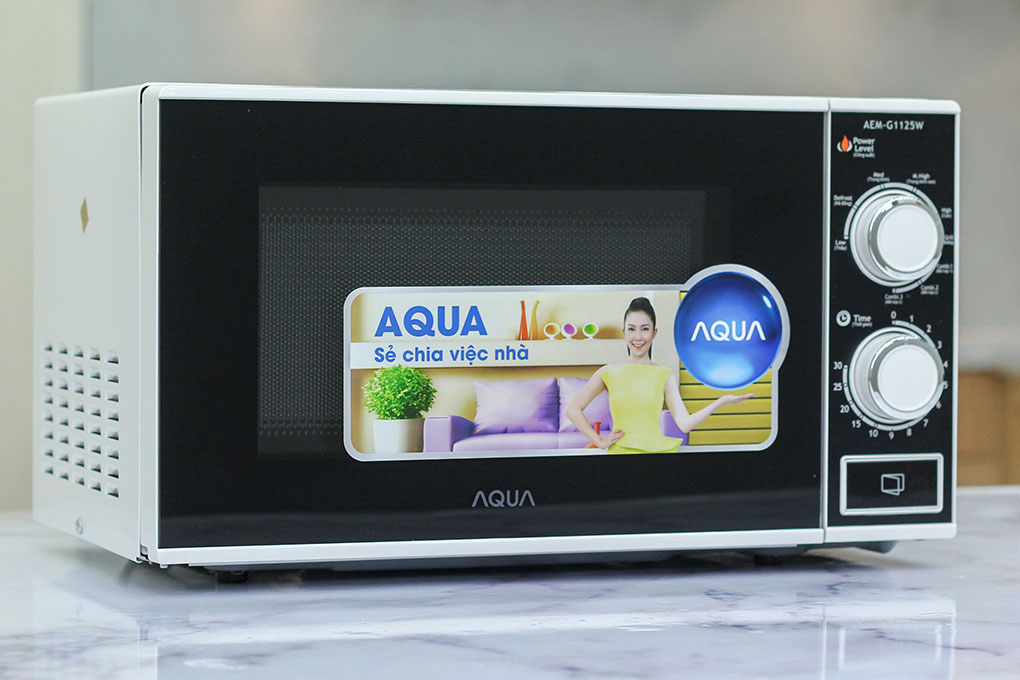 Lò vi sóng Aqua AEM-G1125W 17 lít